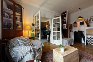 T3 with the charm of the old located in a residential area of Tours