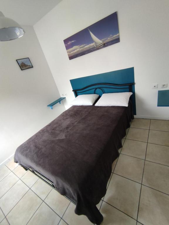 T4 fully renovated 3 bedrooms close to the Tram #BR 38400 Saint-Martin-dʼHères