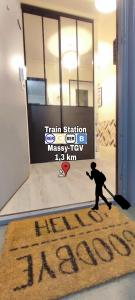 T4 Massy TGV - 80m2 avec Terrasse et bureau - proche coulée verte - idéal Pro ou Famille