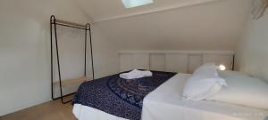 T5 3 jacuzzi 15mn tram C Bx la campagne en centre ville