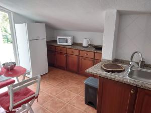Tabua Village Adventure Room #6 with Ocean View