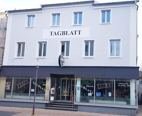 TAGBLATT Apartment 8