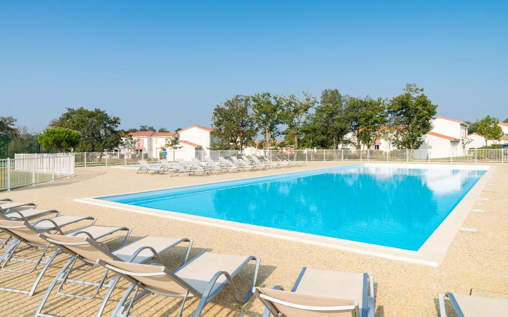 Tália III - Pool & City Center - Vilamoura 8125-438 Vilamoura