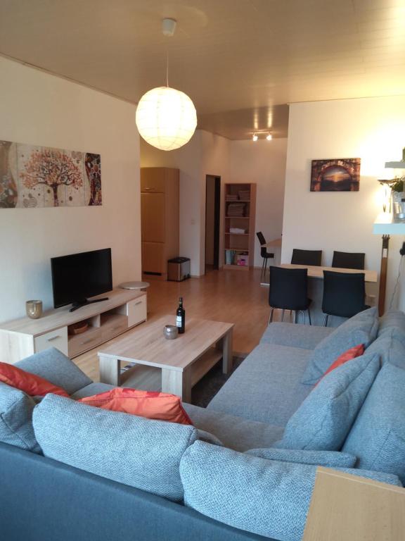 Appartement Tante Emma \ 12-16 Westernmauer Apartment, 1. Etage 33098 Paderborn