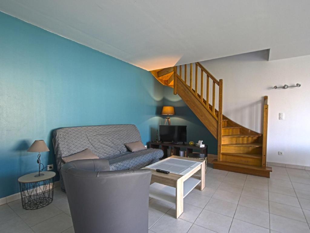 Appartement Tasteful apartment in Comes with terrace  14520 Commes