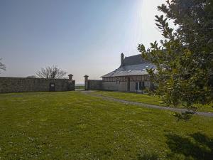 Appartement Tasteful apartment in Comes with terrace  14520 Commes Normandie