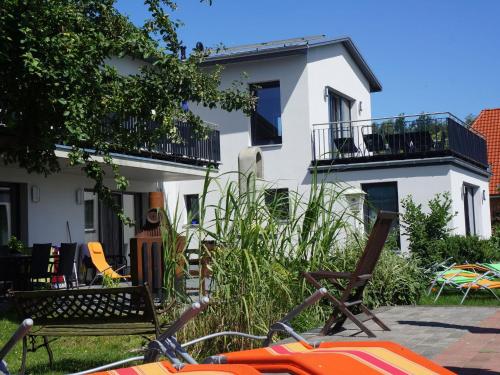 Tastefully Furnished Sea View Villa in Malchow