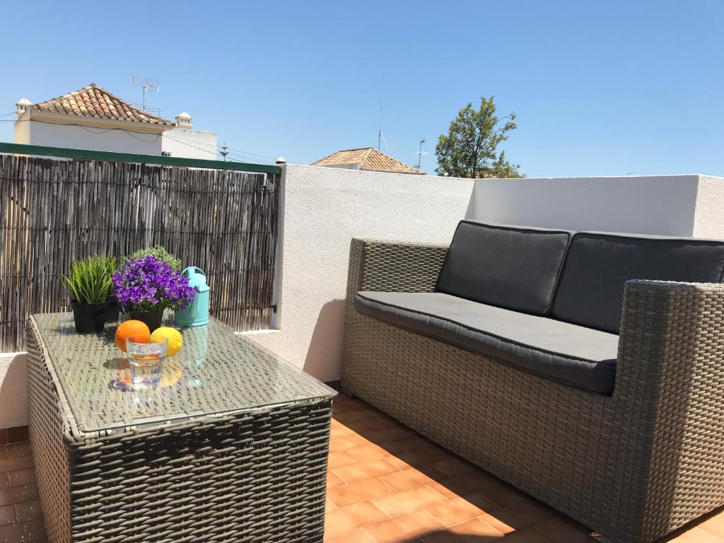 Tavira near the center - two bedroom with balcony Rua General Humberto Delgado, 26, 1ºE, 8800-670 Tavira