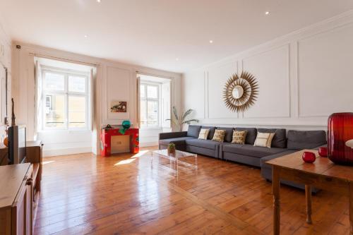 Tejo Vintage Three-Bedroom Apartment - by LU Holidays