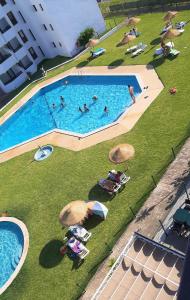 Tenis Golfmar 409A - pool view
