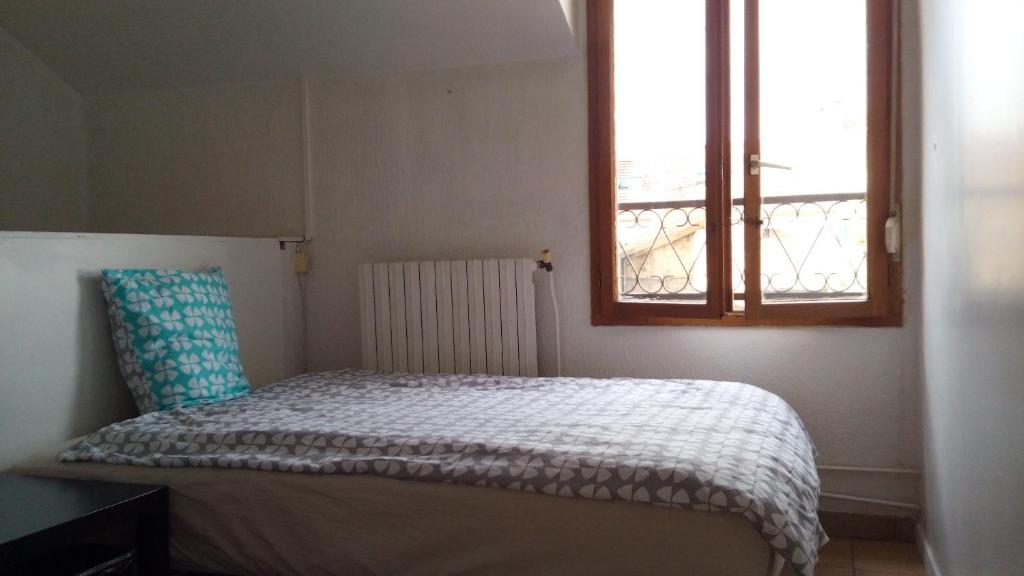 Ternes Cozy Studio