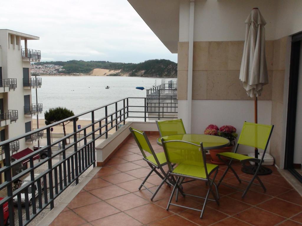 Appartement Terraço da Baía Rua Engenheiro Francisco Cavaleiro 2460-664 São Martinho do Porto