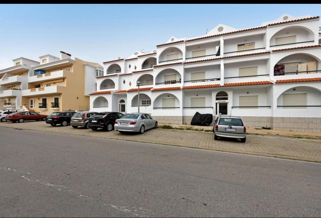 Appartement Terraço das Acácias. Apartamento inteiro - 4 pax 65 Rua das Acácias 1. andar direito 8500-784 Portimão