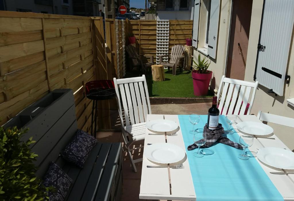 Appartement TERRASSE -100 m PLAGE - GRAND APPARTEMENT-8 PERS 17 Rue du Grand Hôtel 62600 Berck-sur-Mer