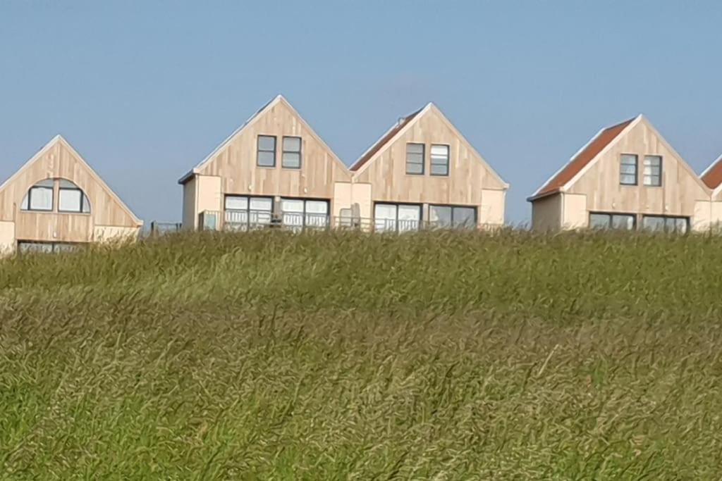 Terrasse sur la Mer, à la naturelle résidence la naturelle , bâtiment 29 ,porte 63, rez-de-chaussée 89 Avenue François Mitterrand, 62930 Wimereux