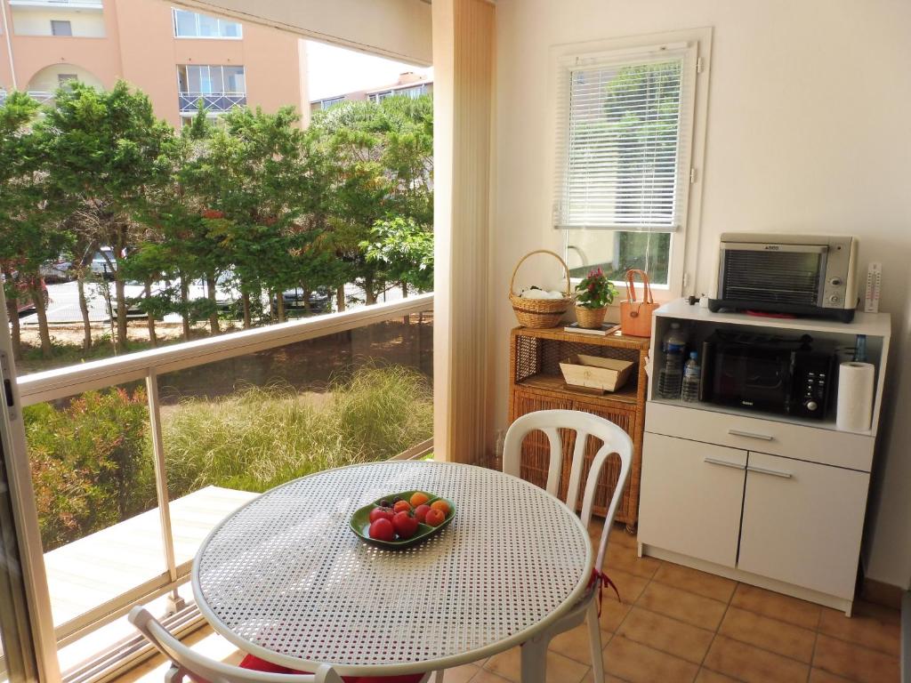 Appartement TERRASSES D'HELIOS Joli studio cabine proche plage Richelieu Cap d'Agde TERRASSES D HELIOS APPT 25C 34300 Le Cap d\'Agde