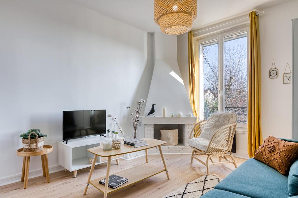 Test Briand 53 Boulevard Aristide Briand, 77000 Melun