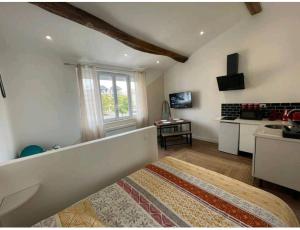The California Dream - hyper-centre - 2mn gare SNCF - WIFI NETFLIX gratuit