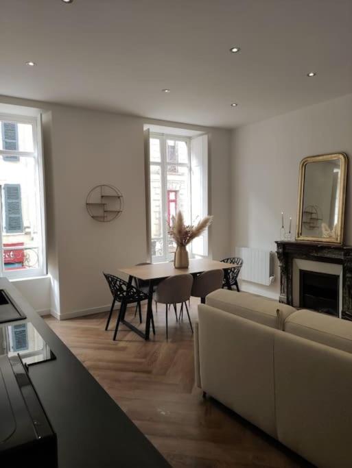 Appartement The Cléo ~ Historical District ~ Ideal Family 14 Rue Serviez 64000 Pau