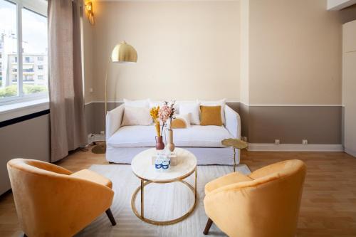The Cozy Trocadero