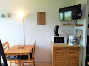 The Green Cosy