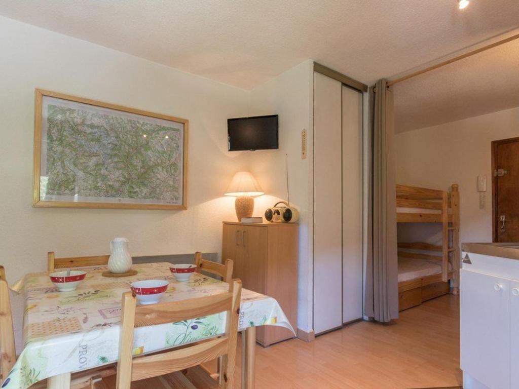 The KAlifornia I stilvoll mit Urlaubsfeeling I Dachterrasse I Netflix I Klima 76135 Karlsruhe