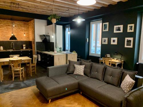 The Loft, by So & Dam’s