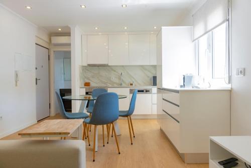 The Modern 1385 Apartment