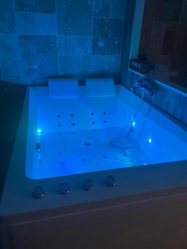 The Montréal suite