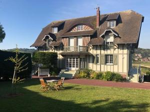 Appartement The Old Fenwick House 300 allée Jean Marchand 76550 Hautot-sur-Mer Normandie