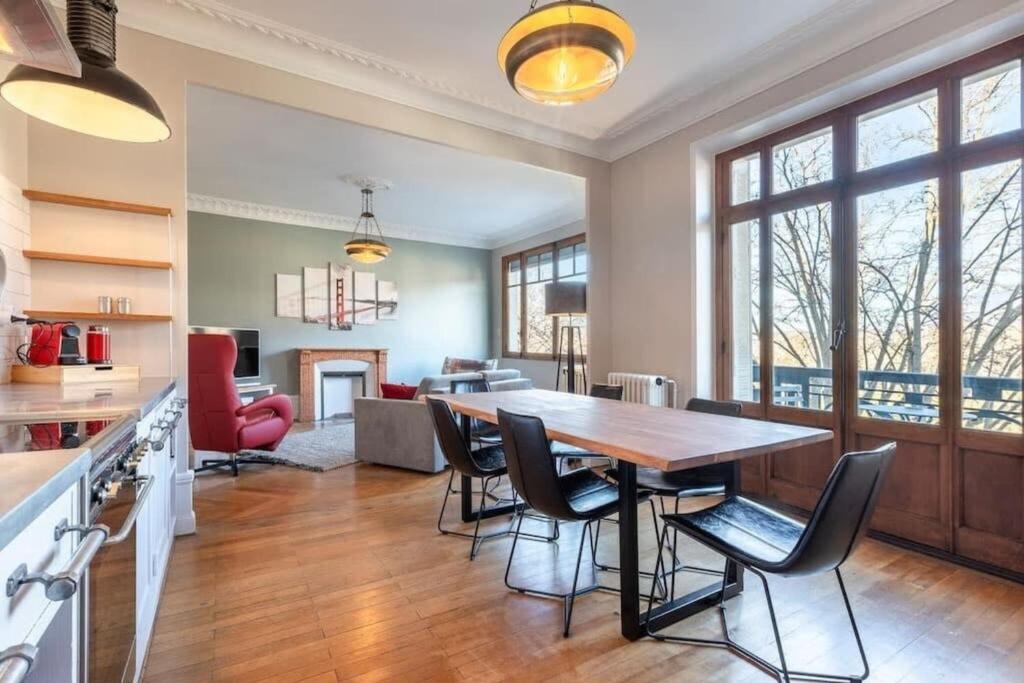 Appartement The Red Heart of Annecy - Magnifique appartement pour 4 personnes 1 Rue Joseph Blanc 74000 Annecy