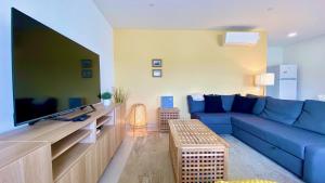 The Sunny Dune - Luxury Apartment w/ Pool & Private Terrace