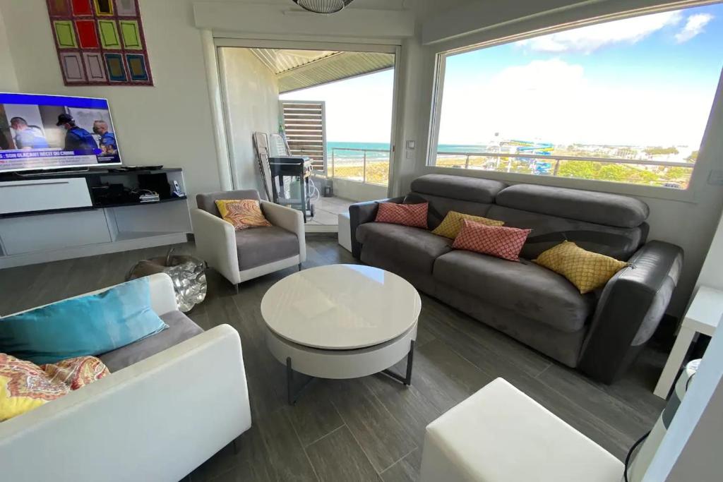 Appartement The Sunset - First line terrace - Sea view 30 rue de l'Egalité 30240 Le Grau-du-Roi