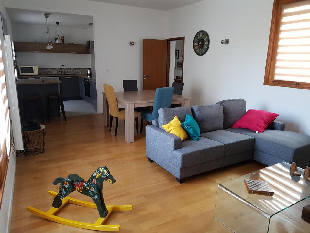 Appartement The Troll 13 rue des fontaines 26600 Mercurol