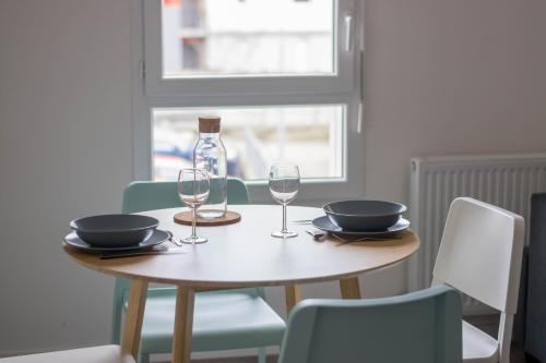 THEO - Appartement proche gare,WIFI,arrivée 24 24
