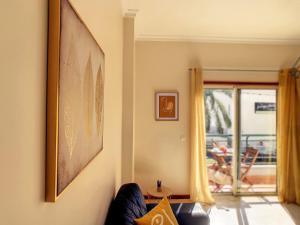 Theos Apartment by MHM