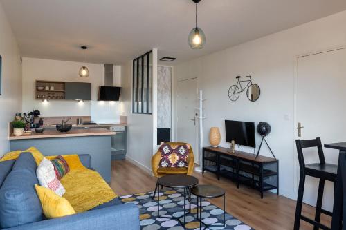 THIERS #16 - Appart avec terrasse - 1 Chambre