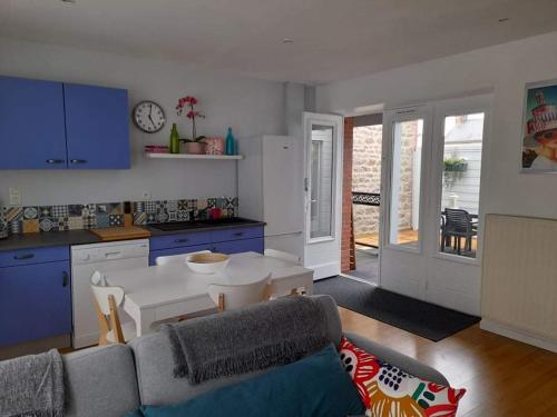 Appartement Appartement TI BIHAN de 55 m2 avec terrasse 56 Rue de la Gare Dinard