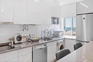 Timeless Sea I Apartment