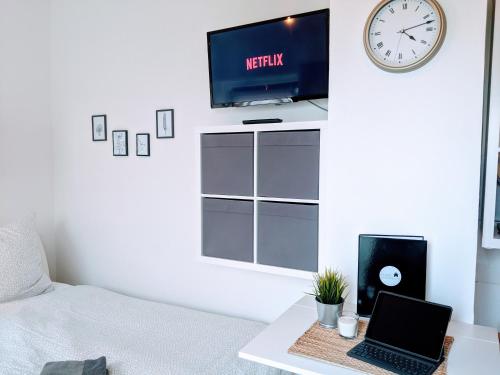 Tiny Apartment - Innenstadt l Smart TV l Küche