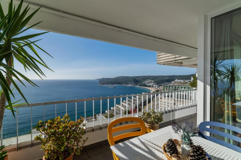 Appartement To see the sea apartment Estrada de Argeis 12, 7º andar, Apart. 706 2970-149 Sesimbra