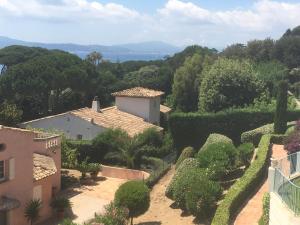 Appartement Toi & Moi Chemin de la veirge noire Flat 5 83120 Sainte-Maxime Provence-Alpes-Côte d\'Azur