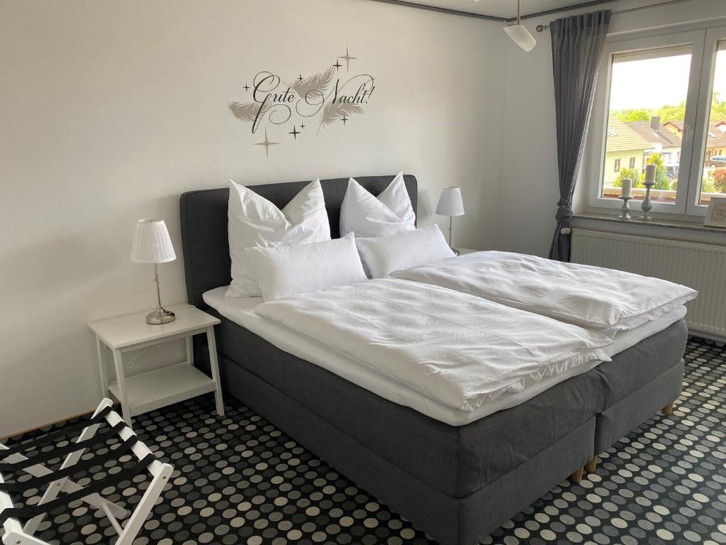 Appartement Tolle Ferienwohnung in Löffelsterz 6 Schöpferwiese 97453 Schonungen