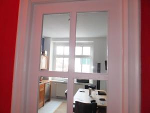 Tolle Wohnung in geilem Kiez (Boxhagener Kiez)
