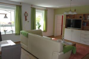 Appartement Top 2 Zi-Wohnung, 350 m zum See Eberhardstrasse 27 Hochparterre, 2 Stufen 88046 Friedrichshafen Bade-Wurtemberg