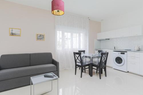 Top Apartment Elysée Ternes Paris