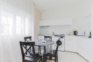 Top Apartment Elysée Ternes Paris