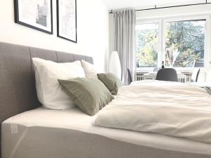 *Top-Apartment mit Netflix, Balkon & Parkplatz*