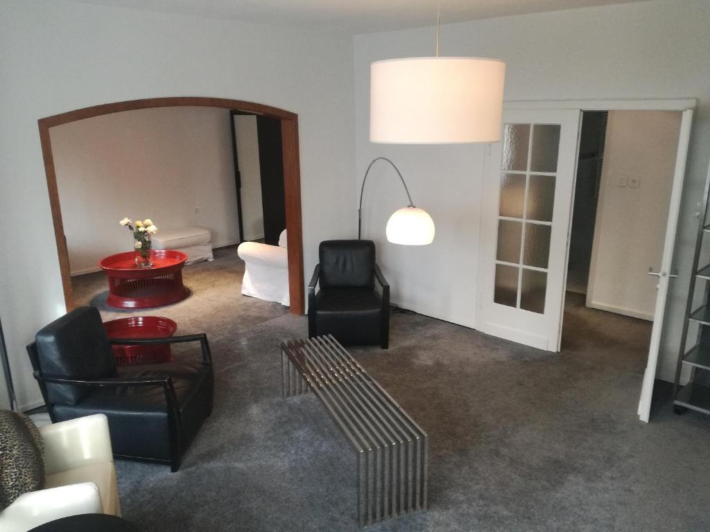 Top Ferienwohnung Krämer 12 Kardinal-Krementz-Straße, 56073 Coblence