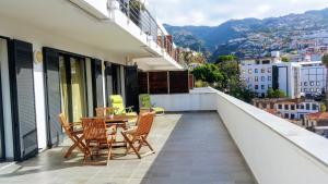 Top Floor in City Center Funchal